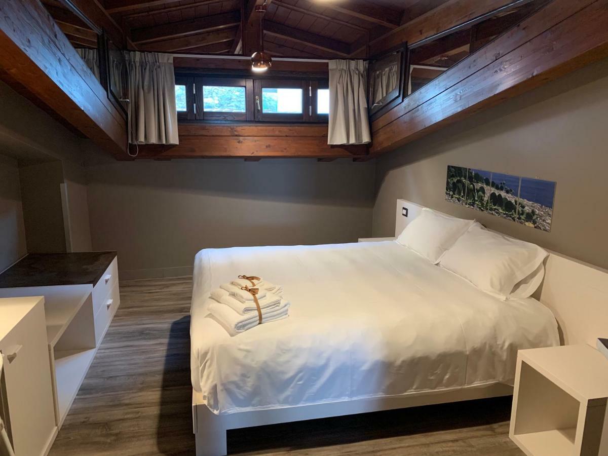 Il Casato Deluxe Rooms Scilla Eksteriør billede