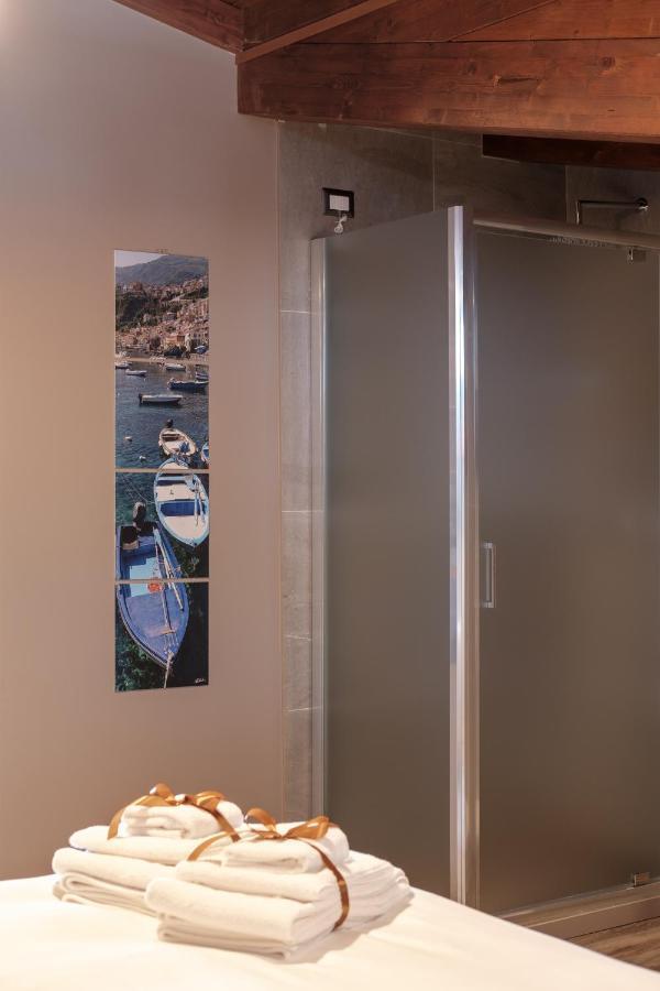 Il Casato Deluxe Rooms Scilla Eksteriør billede