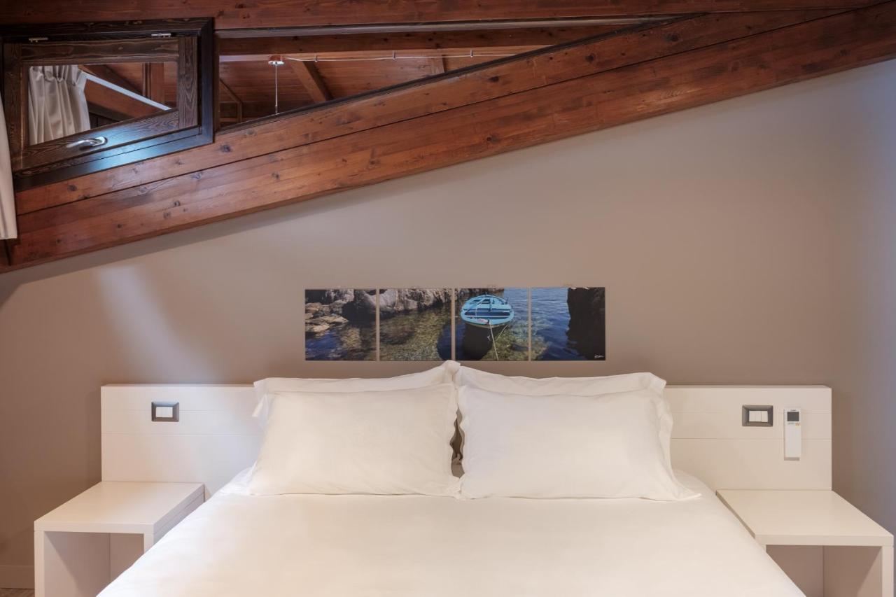 Il Casato Deluxe Rooms Scilla Eksteriør billede