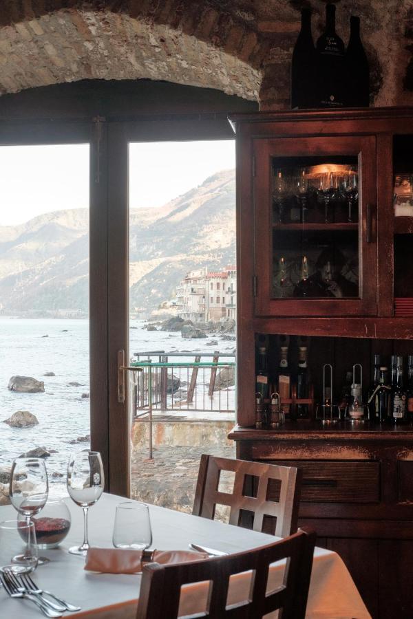 Il Casato Deluxe Rooms Scilla Eksteriør billede